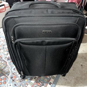 Samsonite rolling case